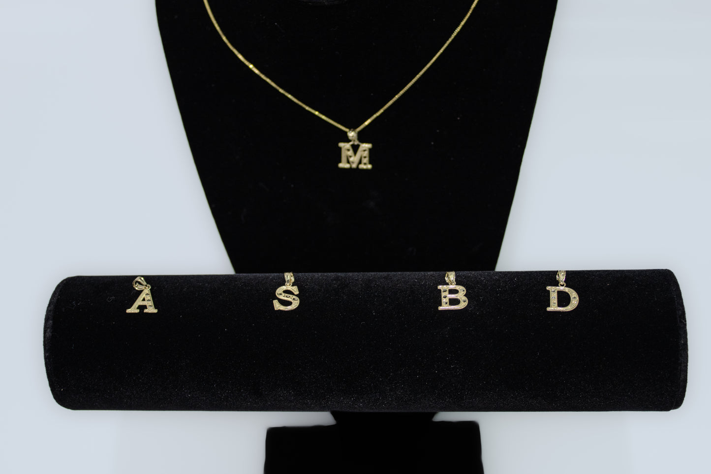 Inicial con Cadena
