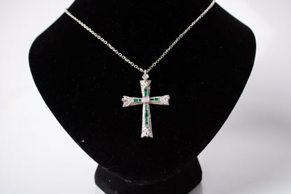 Crucifijo Esmeraldas y Diamantes