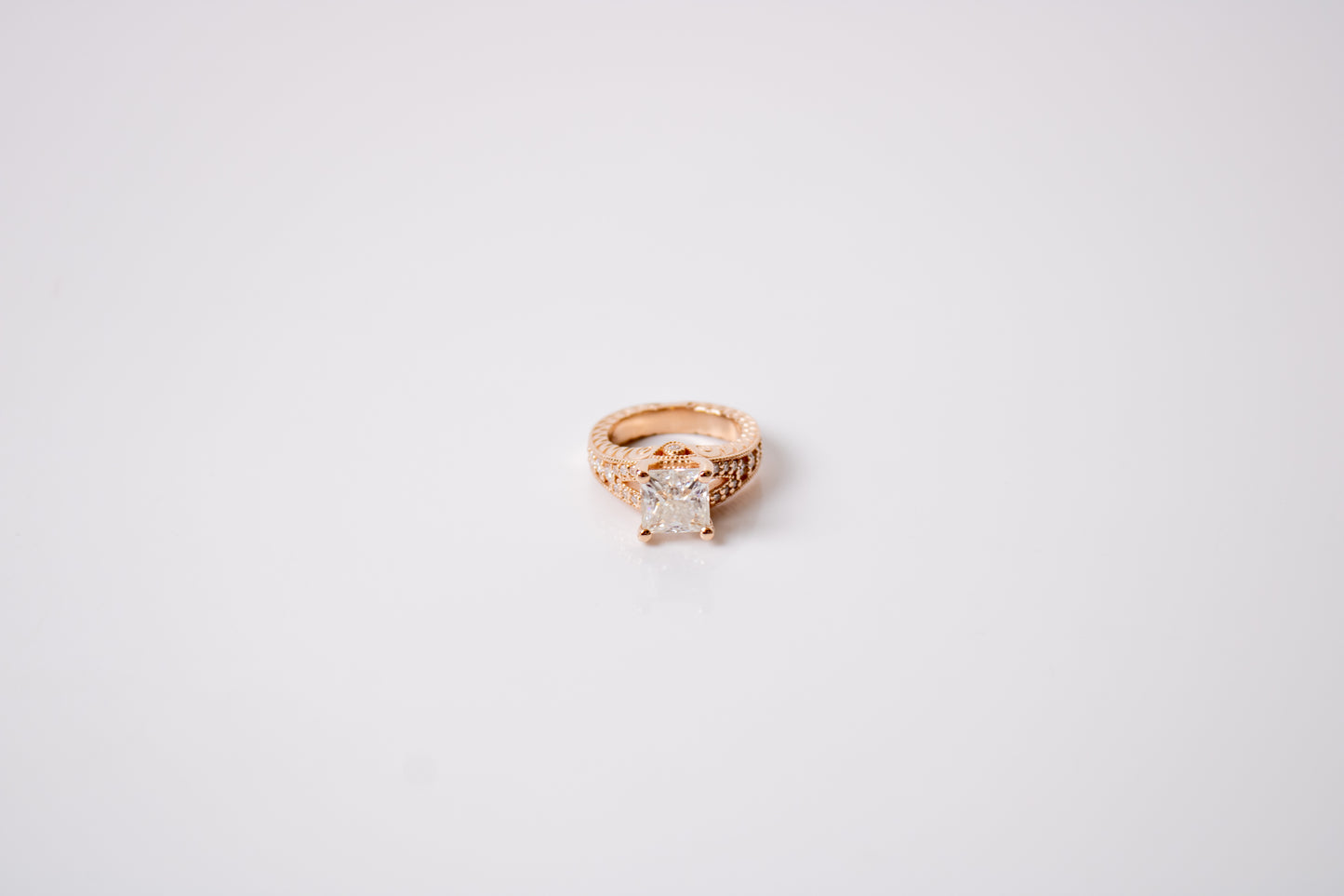 Anillo 14k Rosa